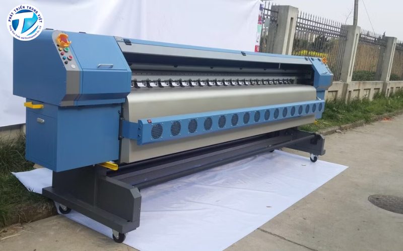 Máy in tem dán decal PP sử dụng đầu phun Epson tốc độ nhanh, bản in sắc nét